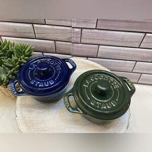 STAUB ❤️(2)Ceramics  Mini Round Cocotte 10cm  Dark Blue  & Green NIB